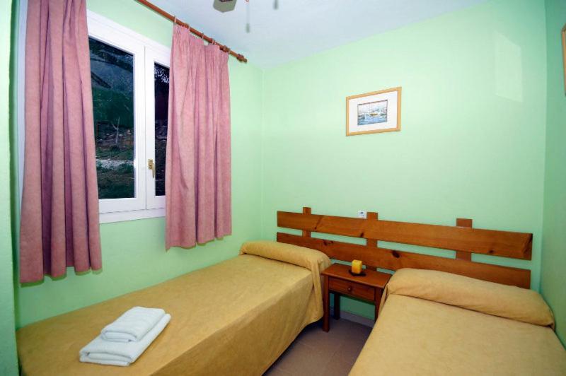 Apartamentos Alta Galdana Cala Galdana  Rum bild