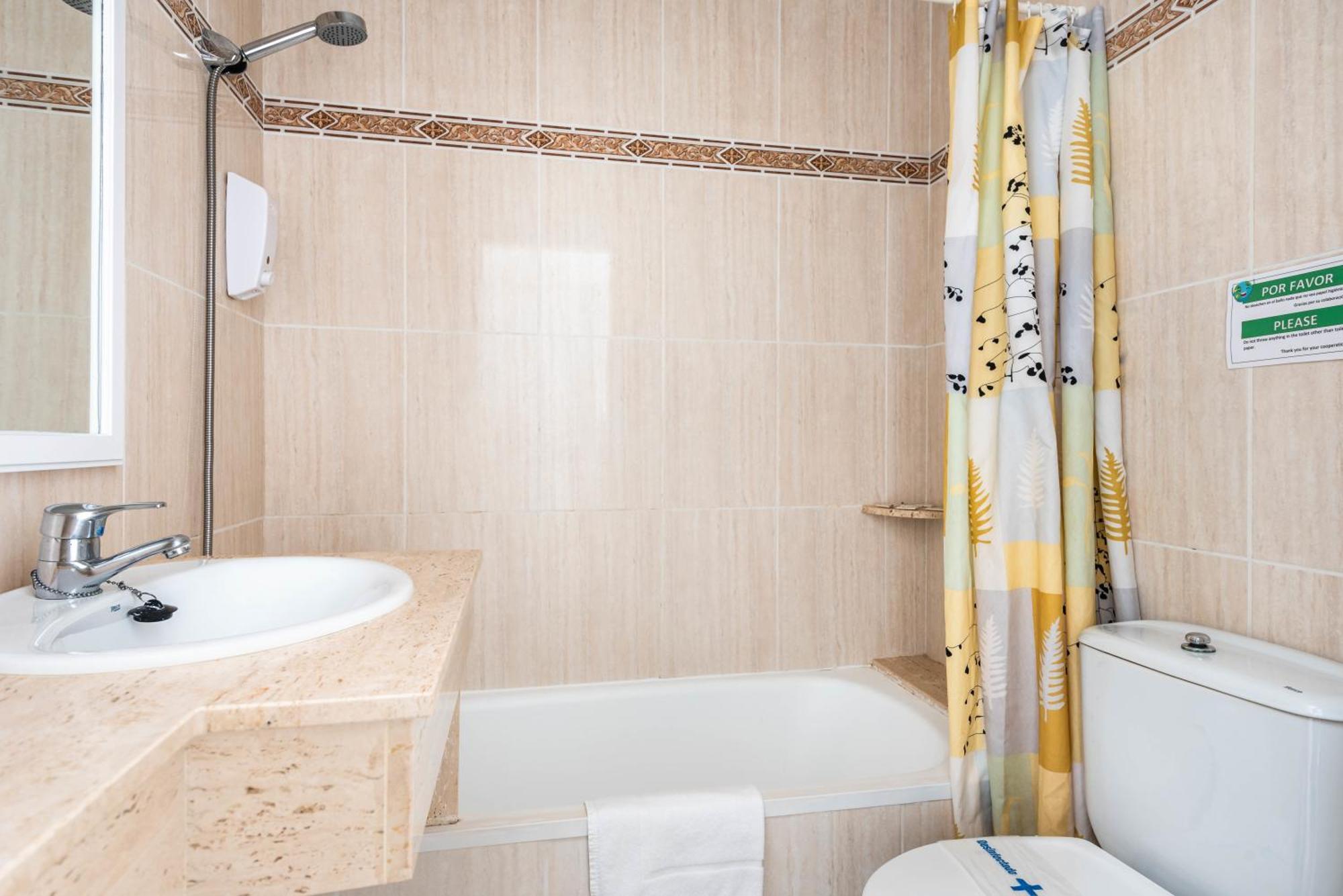 Apartamentos Alta Galdana Cala Galdana  Exteriör bild