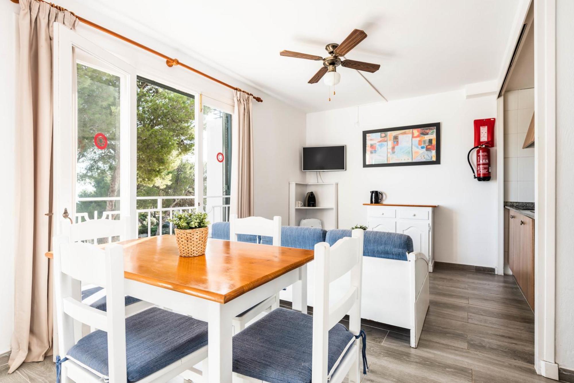 Apartamentos Alta Galdana Cala Galdana  Rum bild